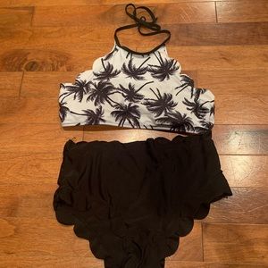 Halter Scallop Bikini Set